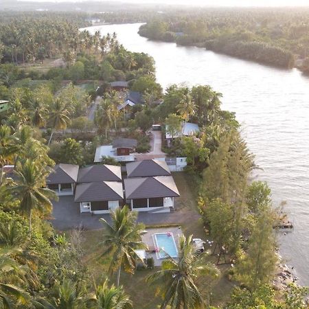 Suan Son Villa Koh Sa Nher สวนสนธิ์วิลล่า เกาะเสนอ Sha Сураттхани Экстерьер фото