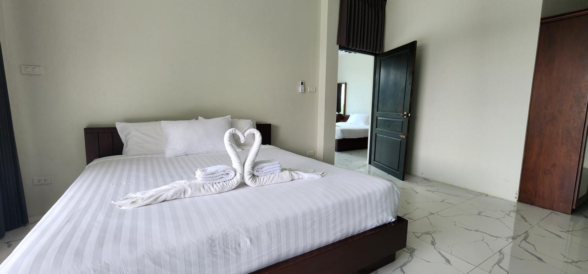 Suan Son Villa Koh Sa Nher สวนสนธิ์วิลล่า เกาะเสนอ Sha Сураттхани Экстерьер фото