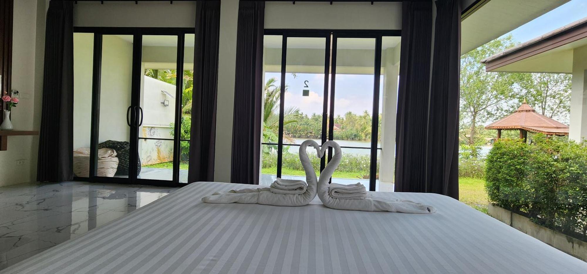 Suan Son Villa Koh Sa Nher สวนสนธิ์วิลล่า เกาะเสนอ Sha Сураттхани Экстерьер фото